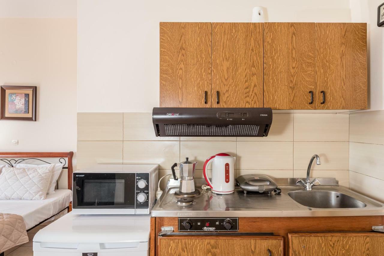 קאטו דרטסו Golden Beach Hill Apartments מראה חיצוני תמונה