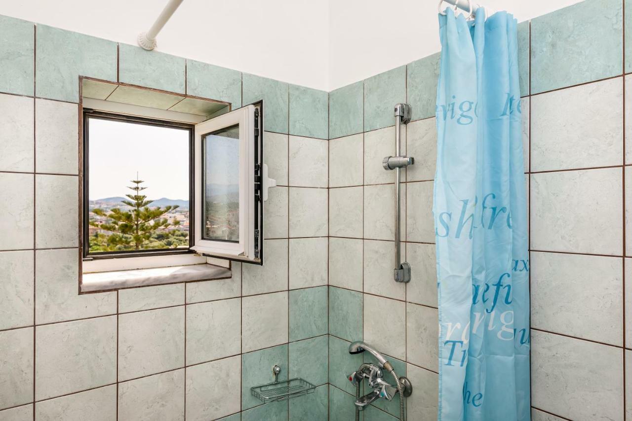 קאטו דרטסו Golden Beach Hill Apartments מראה חיצוני תמונה